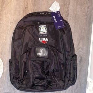 Custom (Bentley University) 15.6” Groove Laptop Backpack